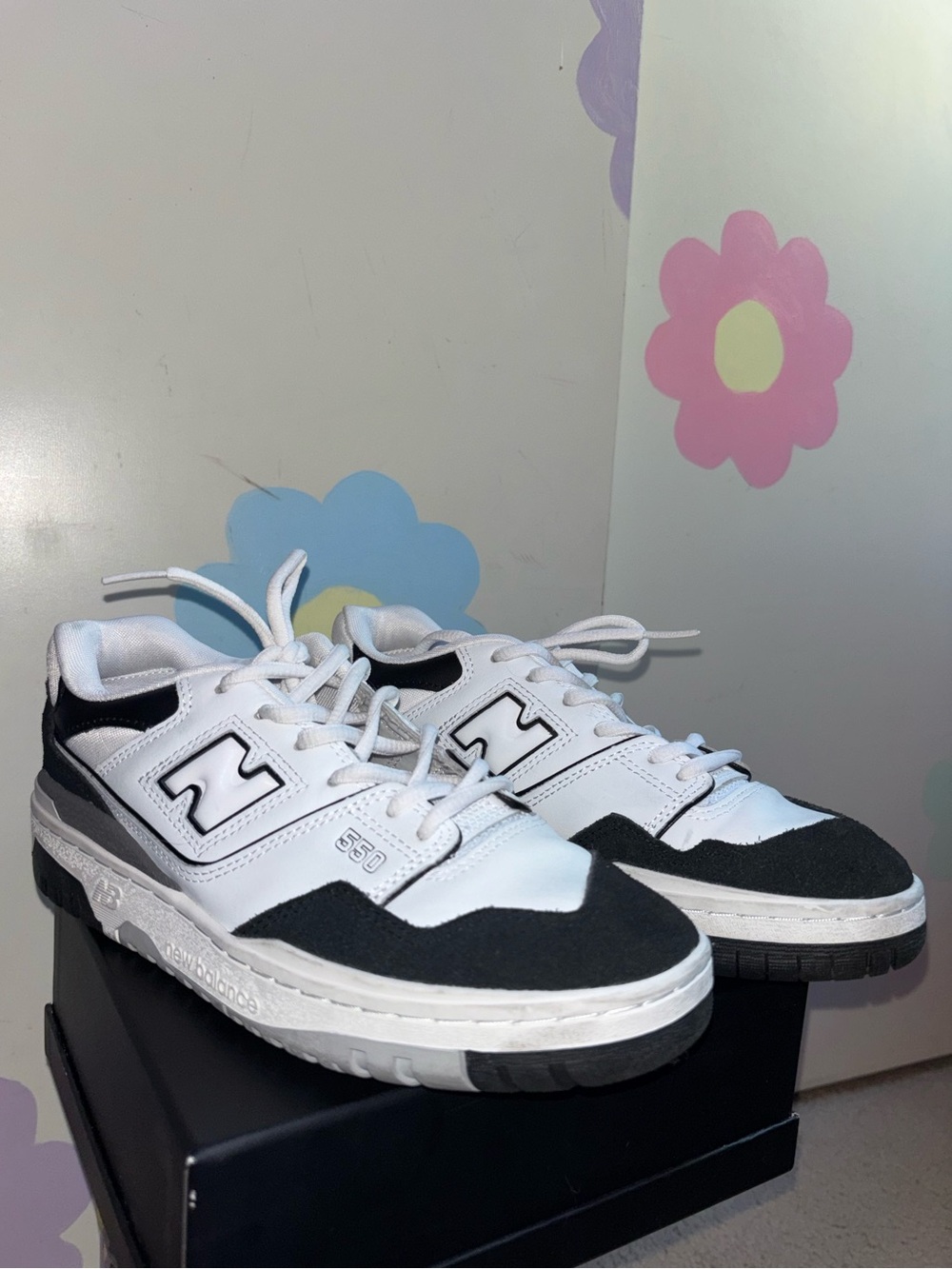 New Balance boys 550 shoes